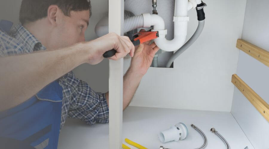 Local expert plumbing services in Olin, IA